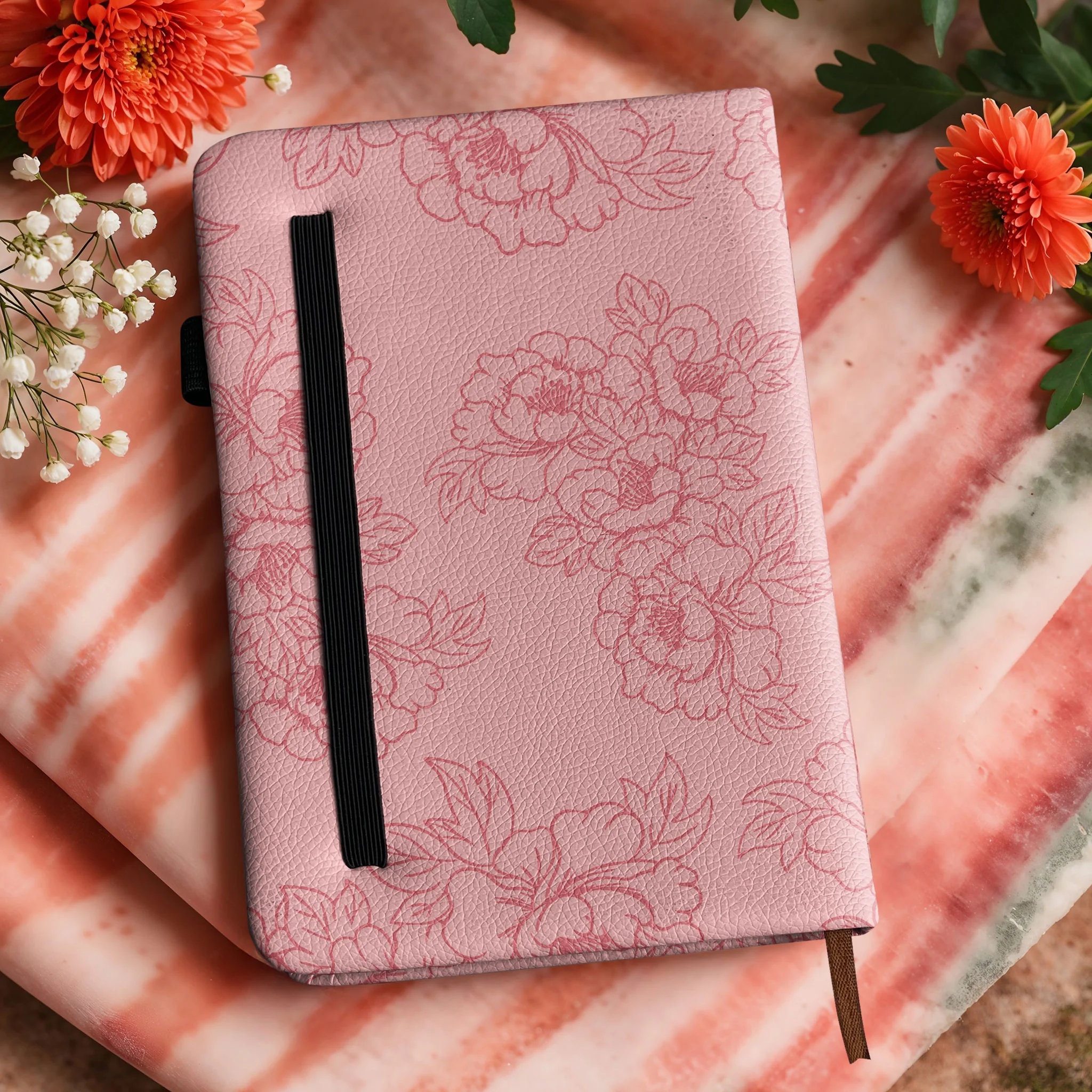 Lev Tikvah - Proverbs 35 Leather Prayer Journal